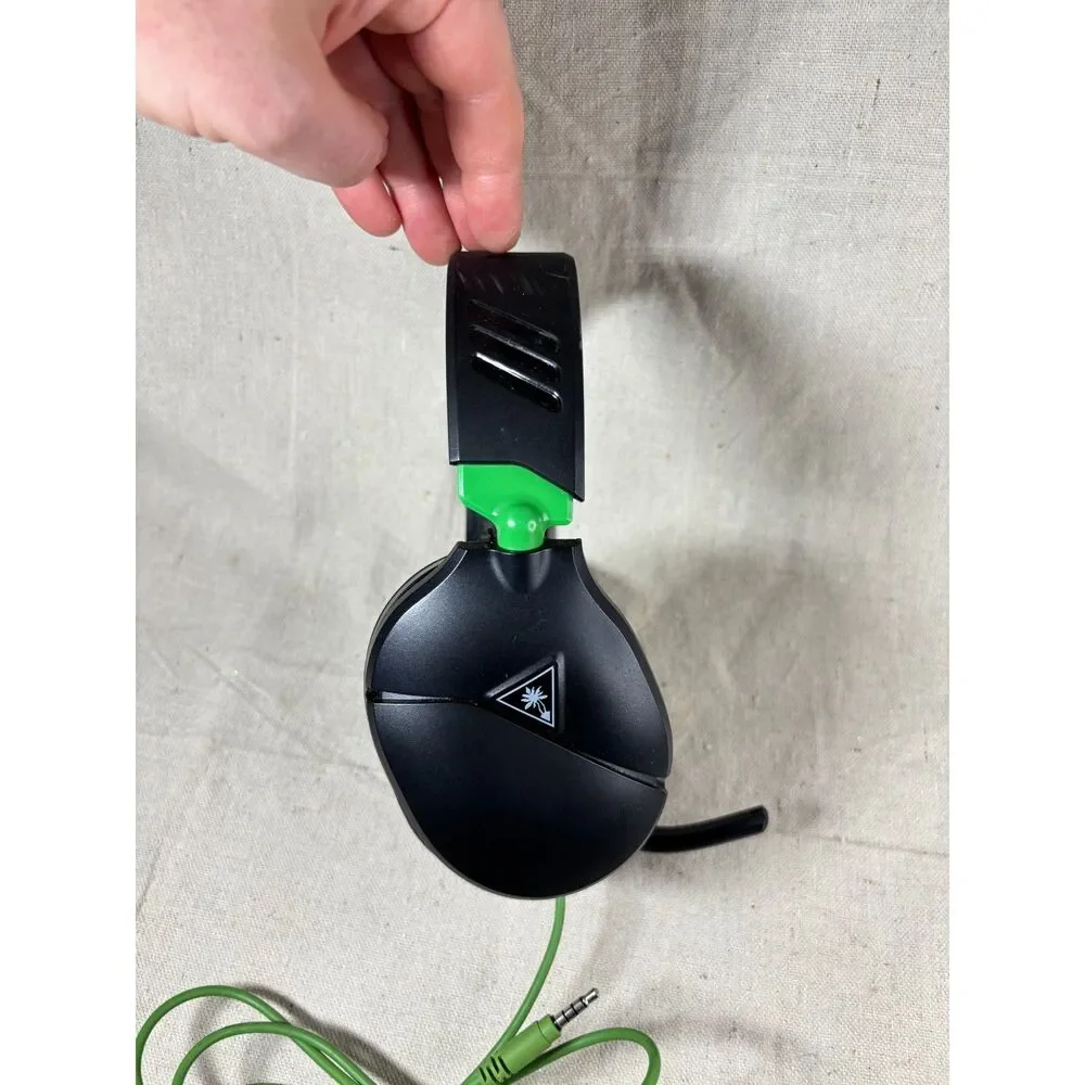 Turtle Beach Recon 70 Wired Gaming Headset in black and green Tested Works